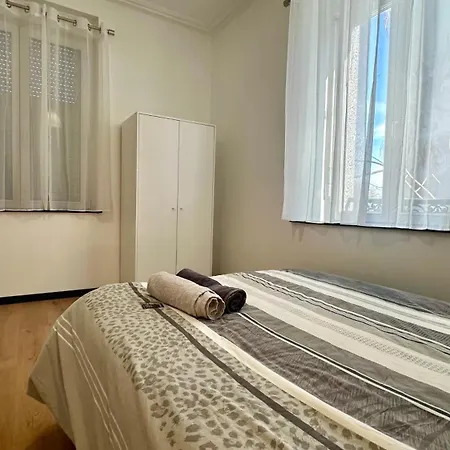 Appartement Beau F5 Au Centre De *